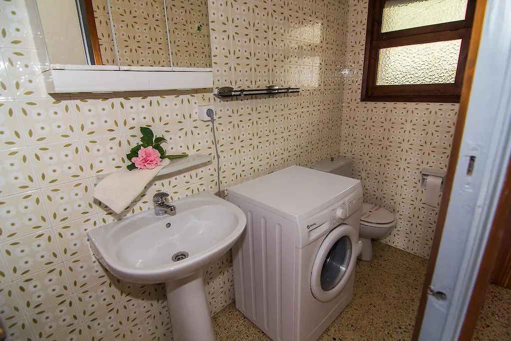 Apartment Agi Verones Platja Hotel Roses Spain